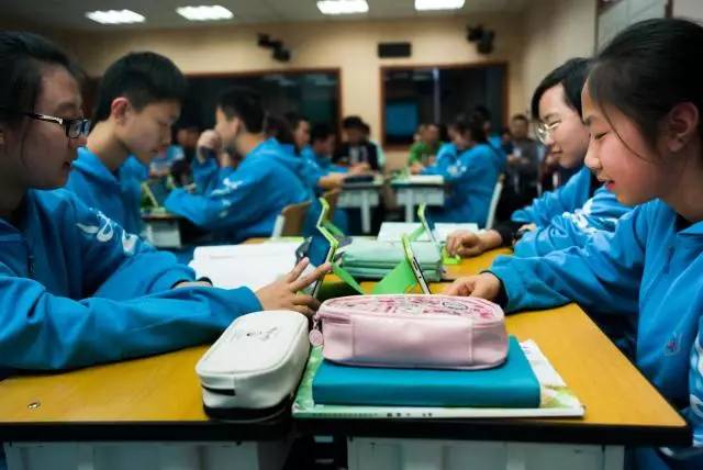 北京市古城中学 | 初一前10名被OKAY智慧班包揽，前40名中有39人出自OKAY智慧班